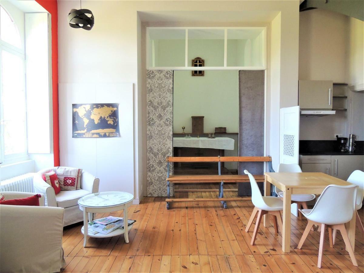 Bed and Breakfast Domaine Du Plessis Grimaud Saint-Viaud Exterior foto