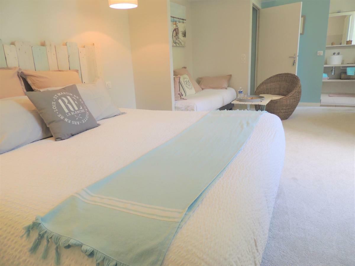 Bed and Breakfast Domaine Du Plessis Grimaud Saint-Viaud Exterior foto